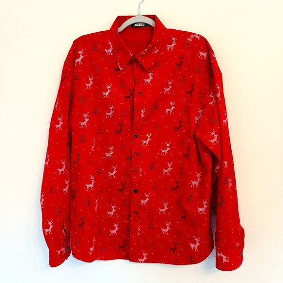 🎄 Men's Red Christmas Shirt - Reindeer & Tree Print 🎄 - Picture 1 of 4